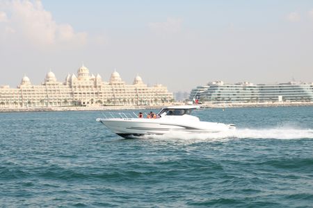 From Marina to Atlantis: The Ultimate 2025 Speedboat Tour Dubai Route