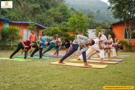 Why Choose a 200 Hour Yoga Teacher Training in Rishikesh? A Complete Guide