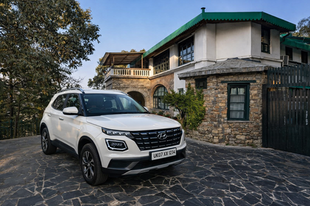 My Trip with Self Drive Cars in Dehradun Airport to Landour