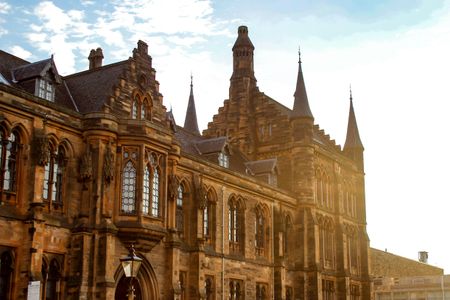 A Day at the University of Glasgow | My Favorite Self-Guided Walk Route