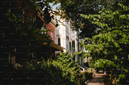 Where Should You Live in Boston? Allston vs. Back Bay Student Guide 2026