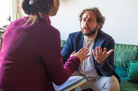 How to Play Games While Travelling