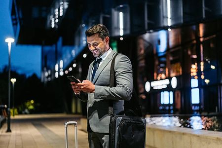 Level Up Your Travel: How Online Gaming Can Make Your Journey Exciting
