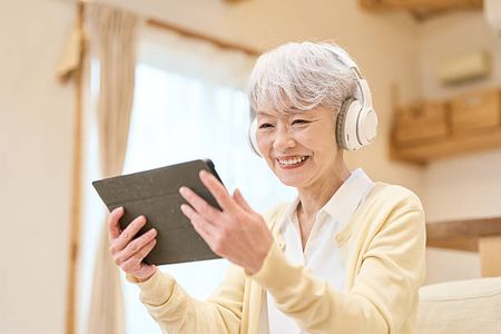 The Traveler’s Playbook: Enjoying Every Mile With Online Games