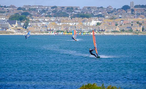 Windsurfing Lessons in the UK: What to Expect and Where to Go