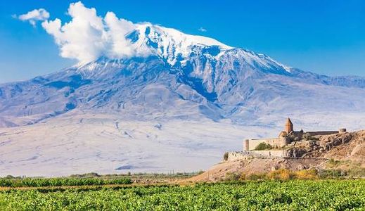 Why so many people want to visit Armenia? What is so attractive there?