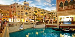 A Romantic Escape: Must-Visit Places in Macau for Your Honeymoon Trip
