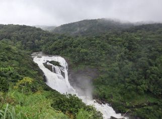 10 Amazing Places to Discover in India with Your Friends