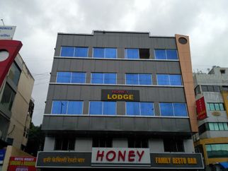 Discover Tranquility and Comfort at Hotel Honey Lodging, Pune