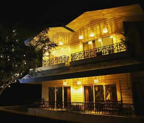 Discover Tranquility at Lakeside Boheme Inn: Your Perfect Getaway Near Kalote