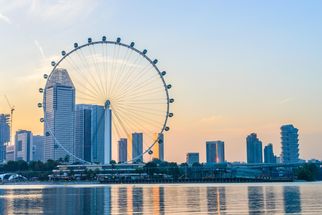Singapore Flyer: Soaring Above the City