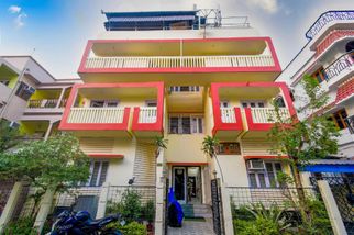 Track Down Comfort and Convenience at Smriti Villa, Kolkata