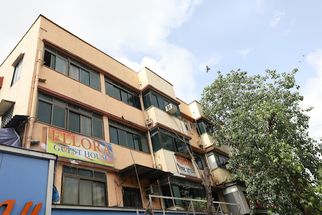 Discover Comfort and Convenience at Ellora Guest House in Borivali East