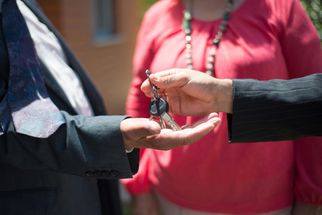 Lost Your Key While Traveling? Here’s What to Do When You Can’t Enter Your Home