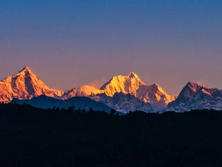 Understanding the Kanchenjunga Temperature: A Guide to the Climate of the World’s Third-Highest Peak