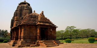 Discovering the Splendor of Rajarani Temple Bhubaneswar, Odisha