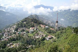 Exploring the Best of Sikkim and West Bengal: Gangtok, Pelling, and Darjeeling Tour