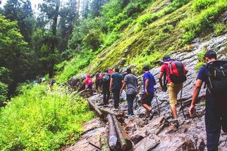 Into the Experience: Kheerganga – Trekking Heights and Camping Delights