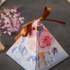 The Versatility and Style of Pyramid Boxes in Modern Packaging
