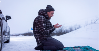 Traveling with Purpose: A Practical Guide to Maintaining Religious Connection During Travel Activiti