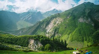 Beas Kund Trek : How To Reach, Itinerary and Best Time to Visit