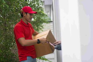 Best Domestic Courier Services in Dubai – Fast &amp; Reliable Delivery