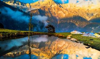 Laka Glacier Trek via Triund: A Stunning Himalayan Adventure