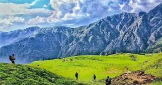 Ali Bedni Bugyal Trek: A Mesmerizing Himalayan Experience