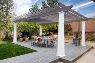 What’s the Best Material for a Pergola in Dayton’s Climate?