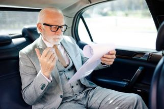 Reliable Private Chauffeur Service 24/7 – Luxury Travel at Your Convenience
