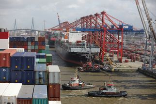 The Backbone of Global Trade: Exploring Freight Forwarding Services in Dubai