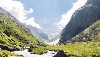 Solo Travel Guide for Hampta Pass