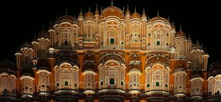 Explore India with a Delhi Agra Jaipur Tour Package Now