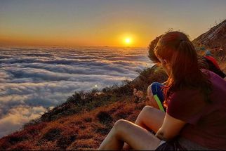 Bangalore to Bliss: Skandagiri Sunrise Trek for Adventure Seekers