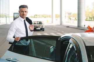 Luxury Chauffeur Service Manchester | Manchester Airport Chauffeurs
