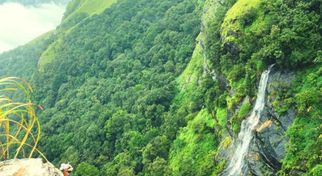 Into the Wilderness: A Complete Guide to Bandeje Falls Adventure