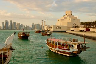 Dhow Cruise Dubai Marina vs Creek: Which Cruise Offers the Best Views?