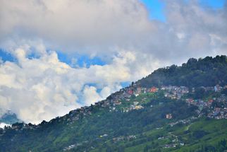 Why Choose a Darjeeling–Gangtok Tour Package with Go Kite Tours