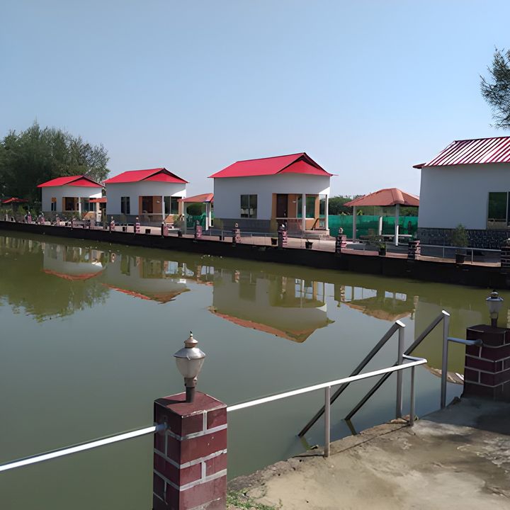 Lake View Village Resort - Exterior