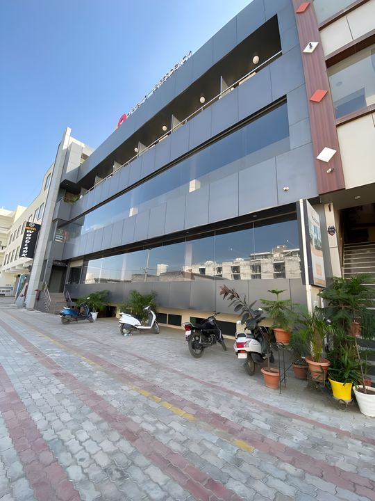 HOTEL JB RESIDENCY & BANQUET HALL - Exterior