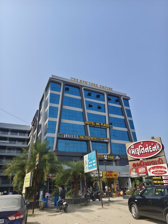 Hotel M Town - Exterior