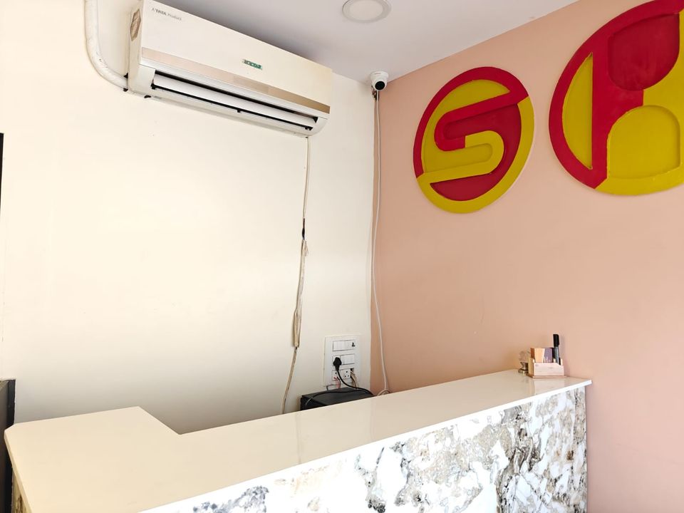 Hotel Sundaram - Exterior