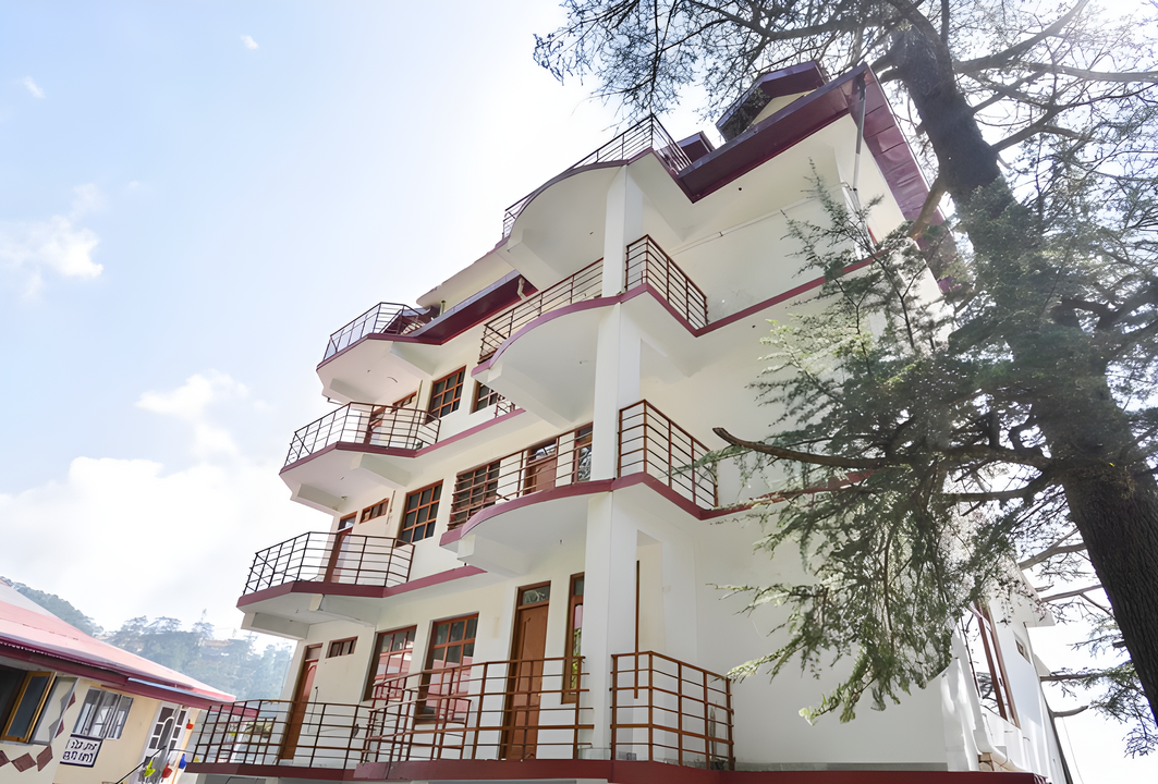 Hotel Avon Villa - Exterior