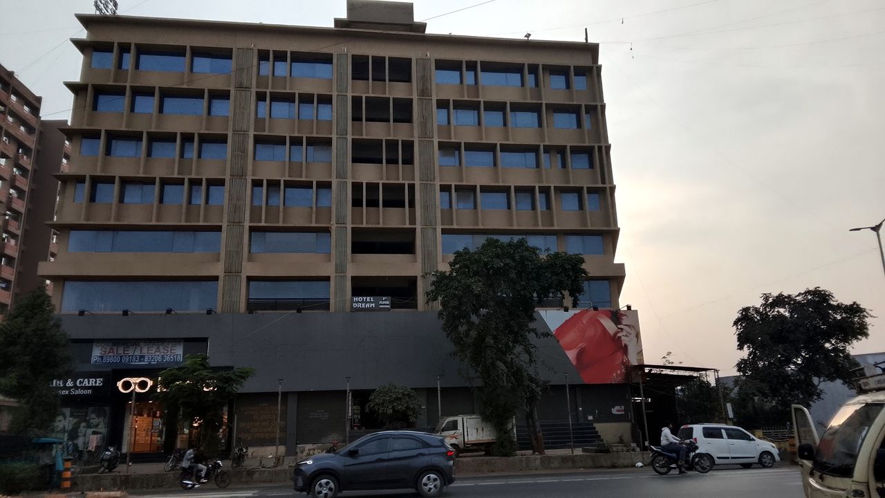 Hotel Dream - Exterior