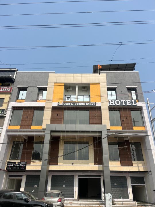 Hotel Venus Stays - Exterior