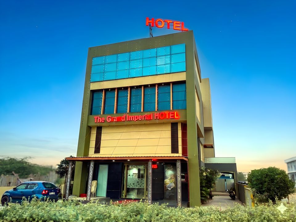 The Grand Imperial Restaurant & Hotel - Exterior