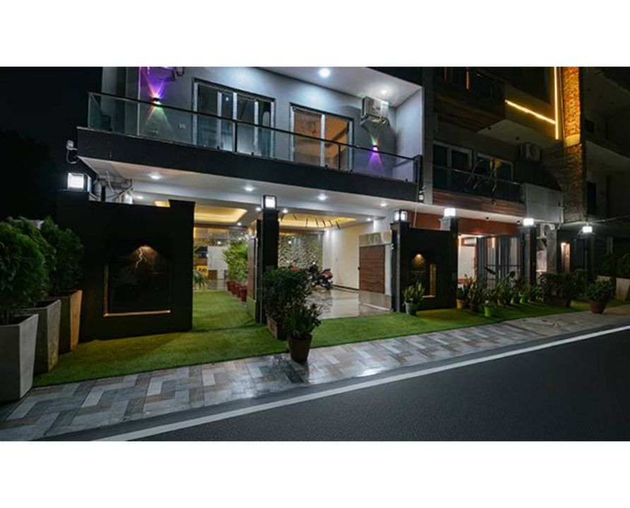 Hotel Comfort N Stay 45 - Exterior