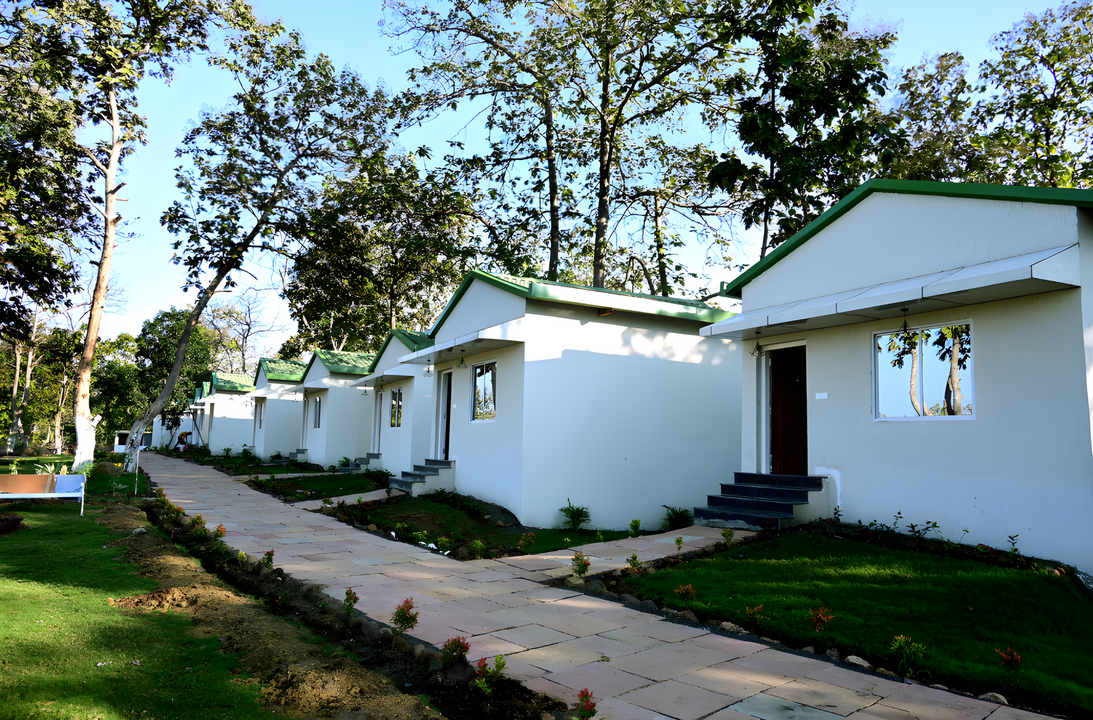 The Golden Woods Resort - Exterior