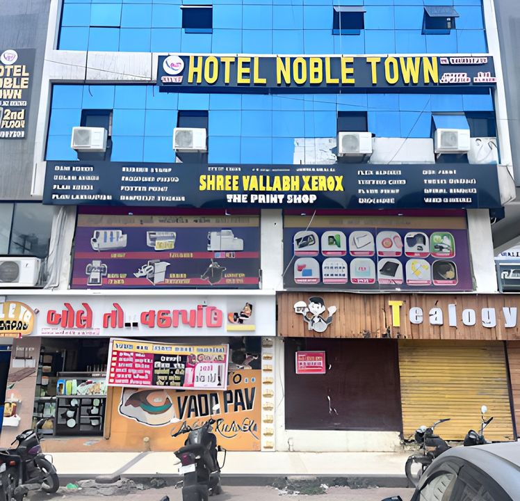 Hotel Noble Town - Exterior