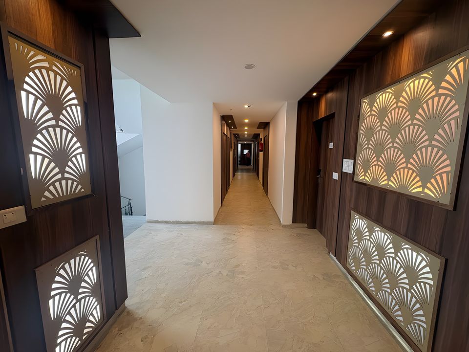 Hotel Jyoti International - Exterior